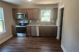 199 S 12th Ave, Mayodan, NC 27027 - Photo 4