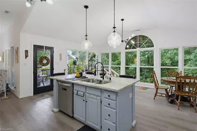 4640 Holly Brook Drive, Cary, NC 27539 - Photo 14