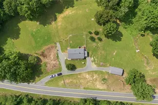 10027 Pine St, Lowgap, NC 27024 - Photo 6