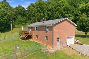 10027 Pine St, Lowgap, NC 27024 - Photo 30