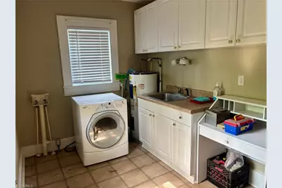 2412 Hubbard Street, Greensboro, NC 27405 - Photo 16
