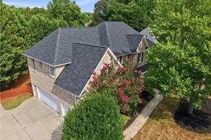 5703 Blue Heron Dr, Greensboro, NC 27455 - Photo 2
