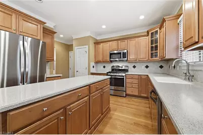 5703 Blue Heron Drive, Greensboro, NC 27455 - Photo 16