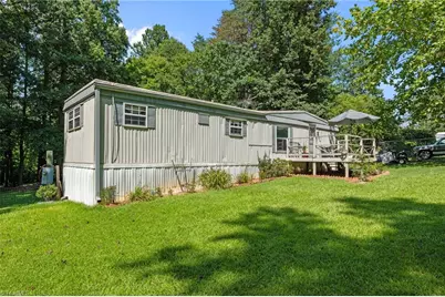 123 & 135 3rd Court, Reidsville, NC 27320 - Photo 2