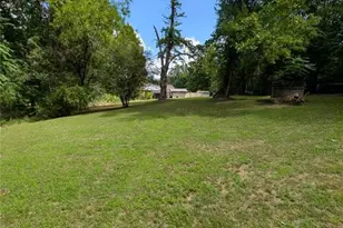 135 Redbud Rd, Eden, NC 27288 - Photo 18
