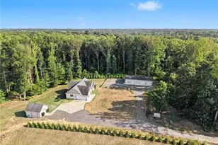 8430 Rumbley Rd, Summerfield, NC 27358 - Photo 38