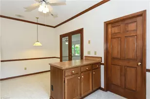 3718 Sawgrass Rd, Greensboro, NC 27410 - Photo 10