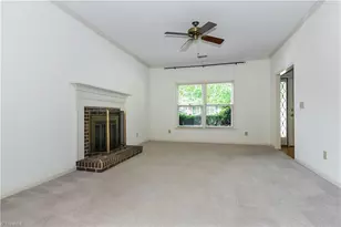 3718 Sawgrass Rd, Greensboro, NC 27410 - Photo 16
