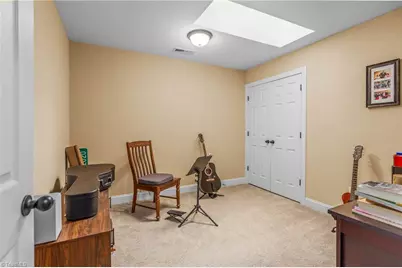 1025 Richmond Park Drive, Winston-Salem, NC 27103 - Photo 18