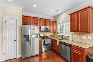 1025 Richmond Park Dr, Winston-Salem, NC 27103 - Photo 6