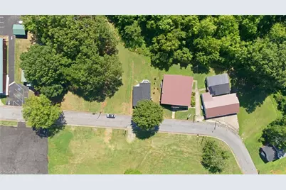 910 Dixie Street, Lexington, NC 27292 - Photo 24