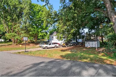 1005 Ava Street, Burlington, NC 27215 - Photo 8