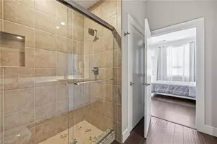 810 4th St, Winston-Salem, NC 27101 - Photo 18