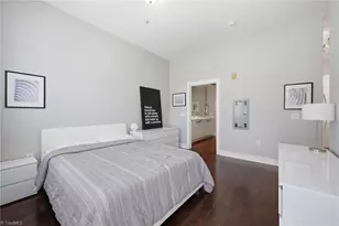 810 4th St, Winston-Salem, NC 27101 - Photo 14
