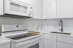 810 4th St, Winston-Salem, NC 27101 - Photo 12