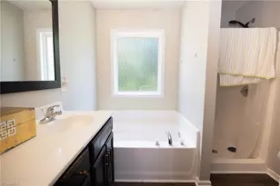 1156 Waterlyn Dr, Greensboro, NC 27405 - Photo 18