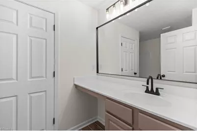 2215 Bradford Glen Circle, Winston-Salem, NC 27107 - Photo 20