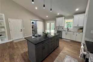212 River St, East Bend, NC 27018 - Photo 32