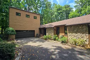 632 Browning Pl, Winston-Salem, NC 27103 - Photo 2