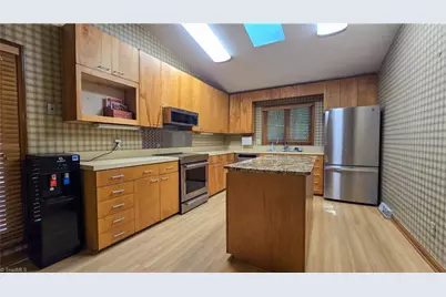 632 Browning Place, Winston-Salem, NC 27103 - Photo 6