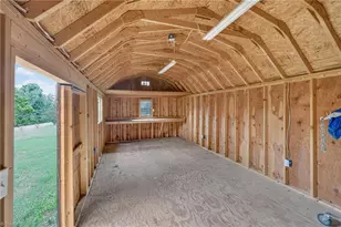 1401 Walnut St, Reidsville, NC 27320 - Photo 12