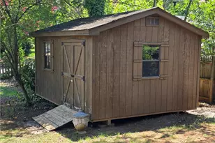 3703 Hickory Hill Dr, Greensboro, NC 27410 - Photo 26