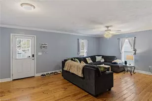 812 S Salisbury St, Mocksville, NC 27028 - Photo 8