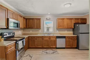 812 S Salisbury St, Mocksville, NC 27028 - Photo 12