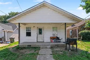 437 Fulton St, Burlington, NC 27217 - Photo 1