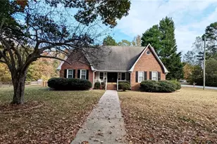 222 Shallowbrook Dr, Advance, NC 27006 - Photo 2