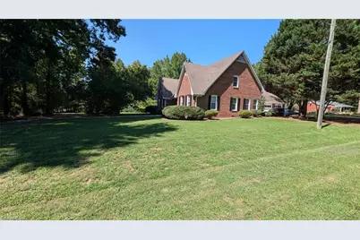 222 Shallowbrook Drive, Advance, NC 27006 - Photo 2
