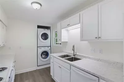 901 W Main Street, Mayodan, NC 27027 - Photo 12
