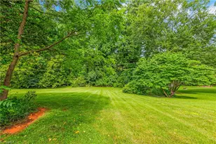 107 Hickory St, Boonville, NC 27011 - Photo 24