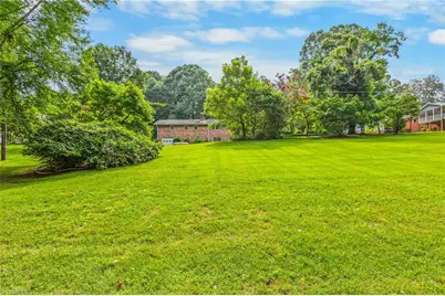 107 Hickory Street, Boonville, NC 27011 - Photo 22