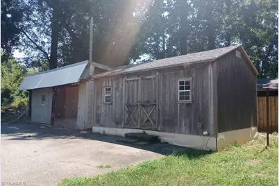 2220 McKnight Mill Road, Greensboro, NC 27405 - Photo 20