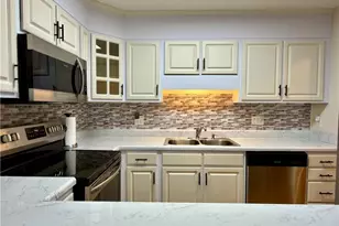 148 Wyndham Ct, High Point, NC 27265 - Photo 8