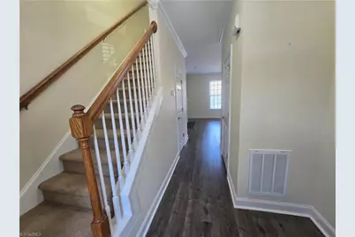 6 Viburnum Lane, Greensboro, NC 27455 - Photo 2
