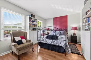 4932 Tower Rd, Greensboro, NC 27410 - Photo 16