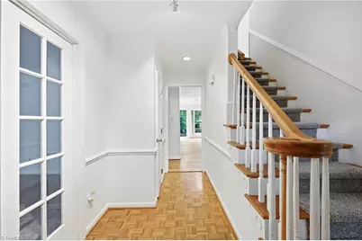 2112 Somers Avenue, Burlington, NC 27215 - Photo 2