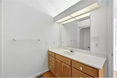 2112 Somers Avenue, Burlington, NC 27215 - Photo 22