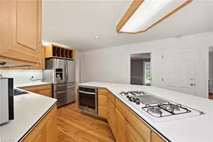 2112 Somers Ave, Burlington, NC 27215 - Photo 10