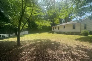 159 Richard Dr, Winston-Salem, NC 27107 - Photo 4