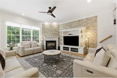 805 Northern Shores Lane, Greensboro, NC 27455 - Photo 20
