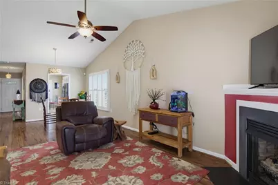 901 Glen Gate Circle, Kernersville, NC 27284 - Photo 16