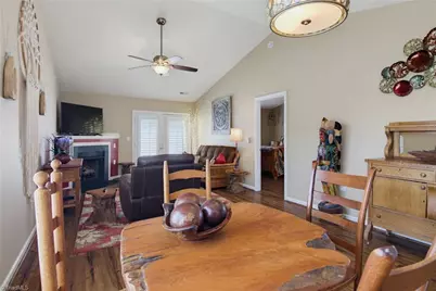 901 Glen Gate Circle, Kernersville, NC 27284 - Photo 14