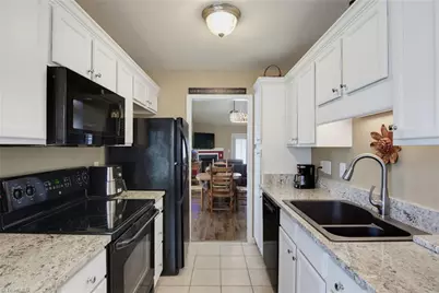 901 Glen Gate Circle, Kernersville, NC 27284 - Photo 10