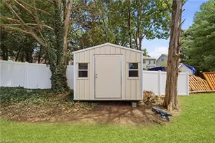 4380 Peaceford Glen Dr, High Point, NC 27265 - Photo 40