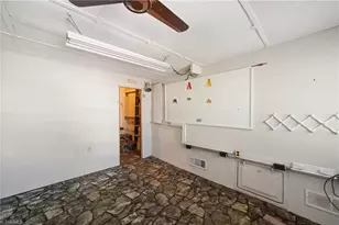 805 Bellview St, Winston-Salem, NC 27103 - Photo 18