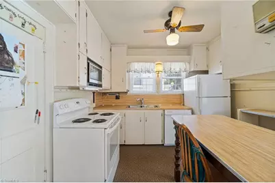 805 Bellview Street, Winston-Salem, NC 27103 - Photo 10