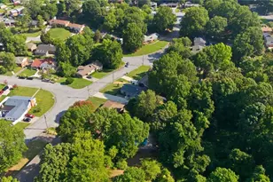 1506 Wendover Dr, High Point, NC 27262 - Photo 38